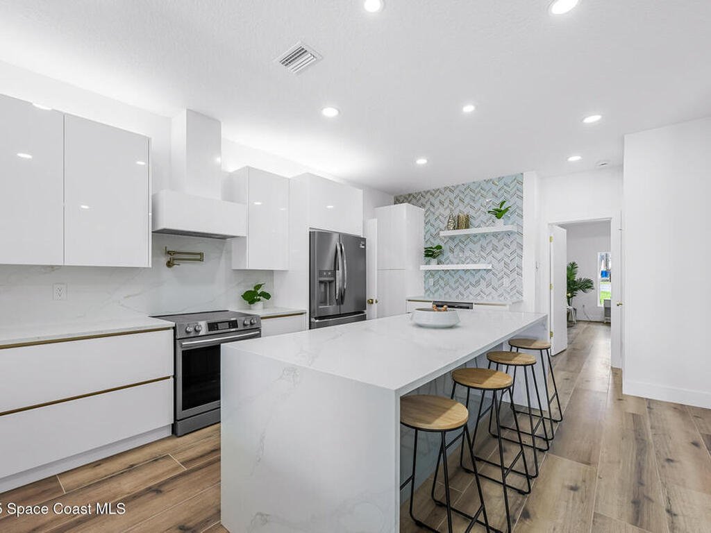 1313 Worth Court, Palm Bay, FL 32905