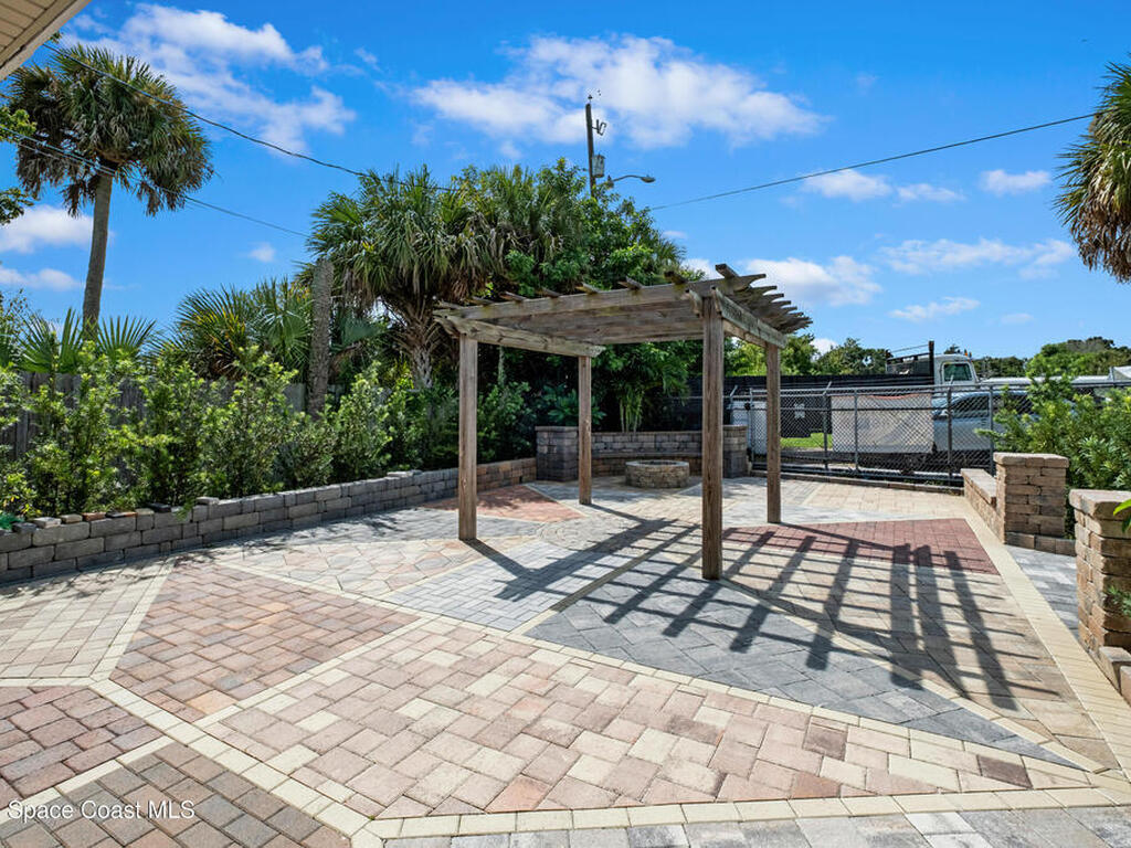 1426 Lake Drive, Cocoa, FL 32922