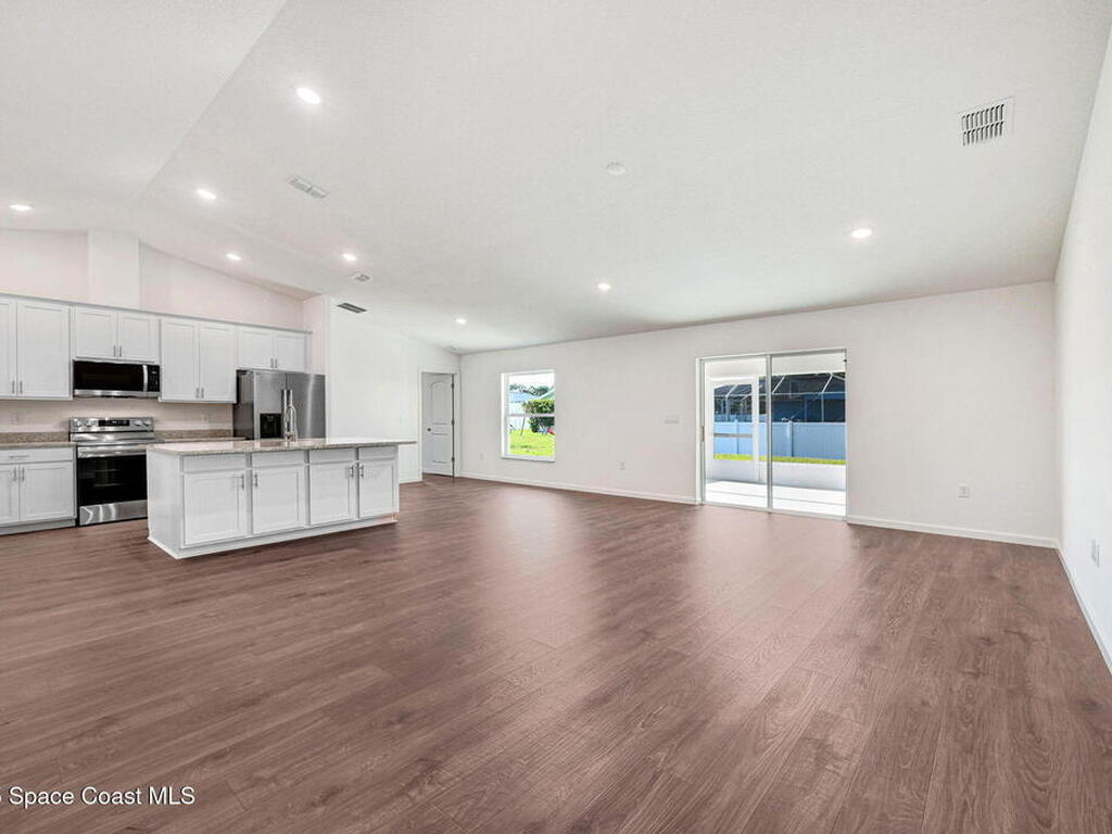 1770 Parrsboro Street, Palm Bay, FL 32907