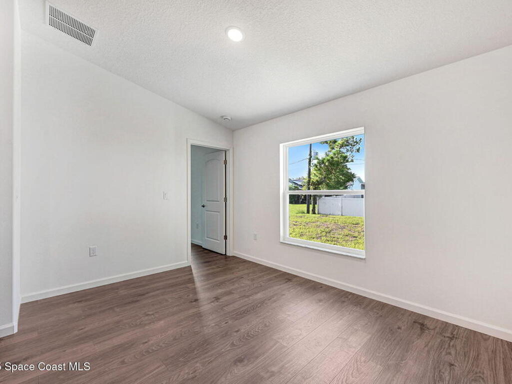 1770 Parrsboro Street, Palm Bay, FL 32907