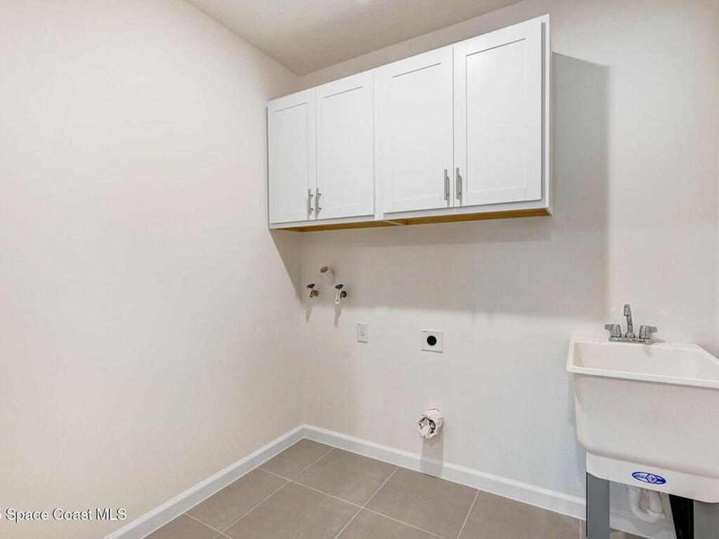 1770 Parrsboro Street, Palm Bay, FL 32907