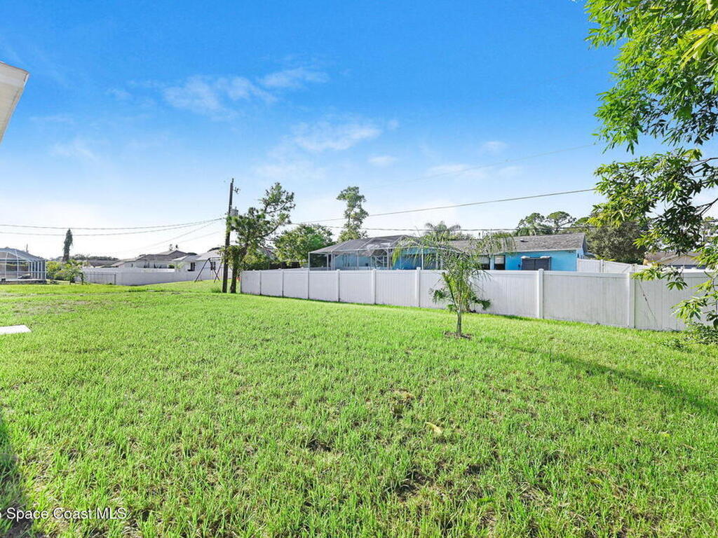 1770 Parrsboro Street, Palm Bay, FL 32907