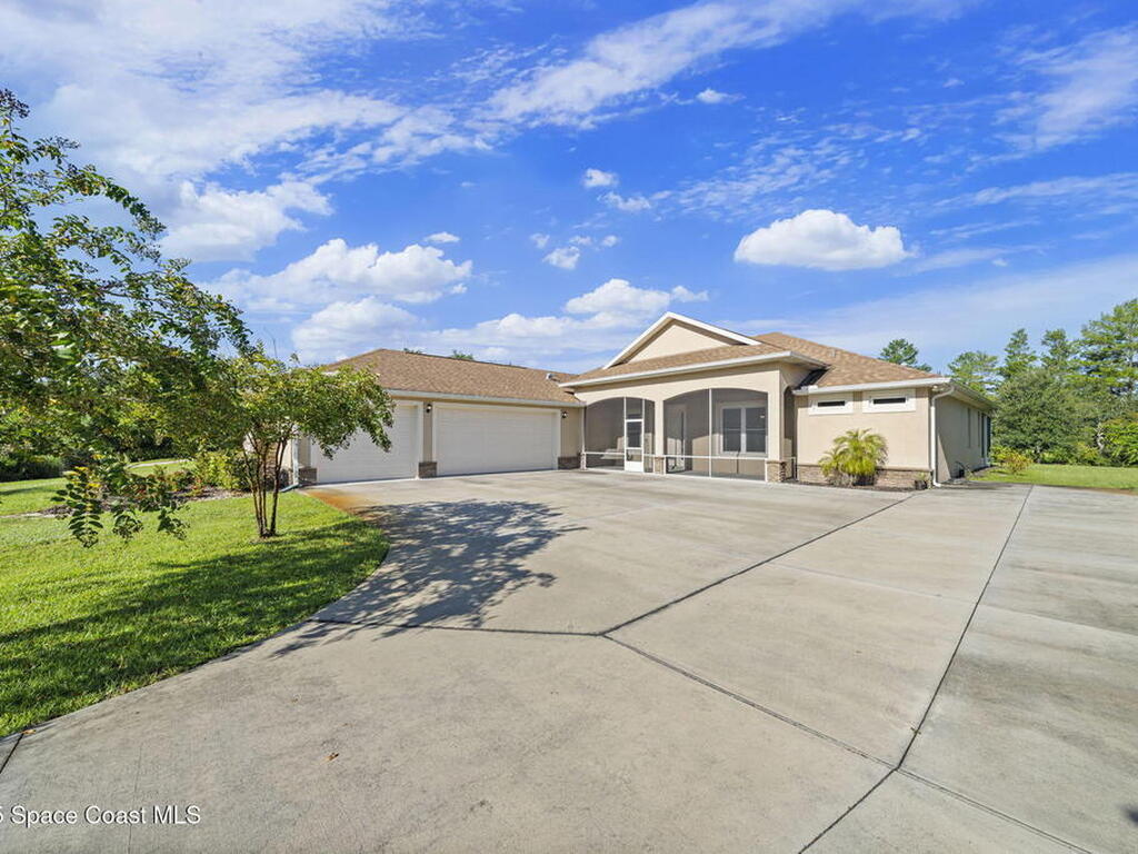 1560 Silk Oak Avenue, Titusville, FL 32796