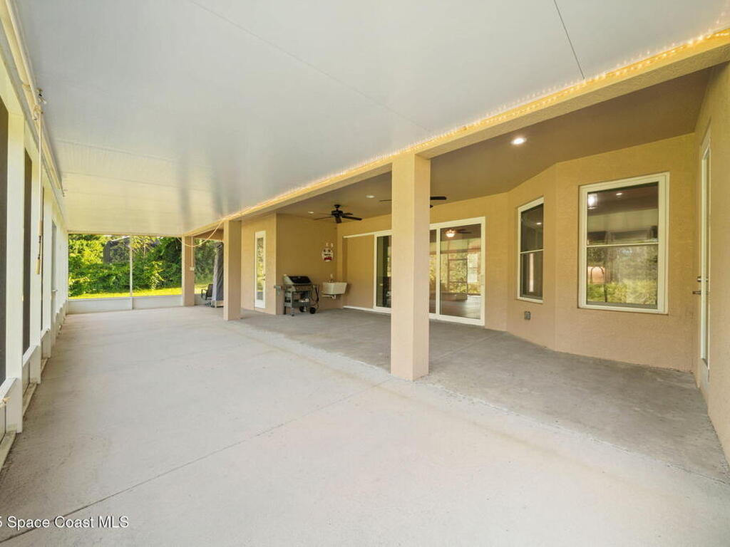 1560 Silk Oak Avenue, Titusville, FL 32796