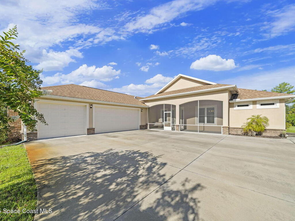 1560 Silk Oak Avenue, Titusville, FL 32796