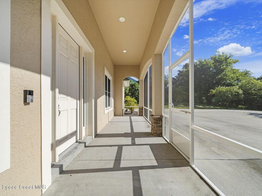 1560 Silk Oak Avenue, Titusville, FL 32796