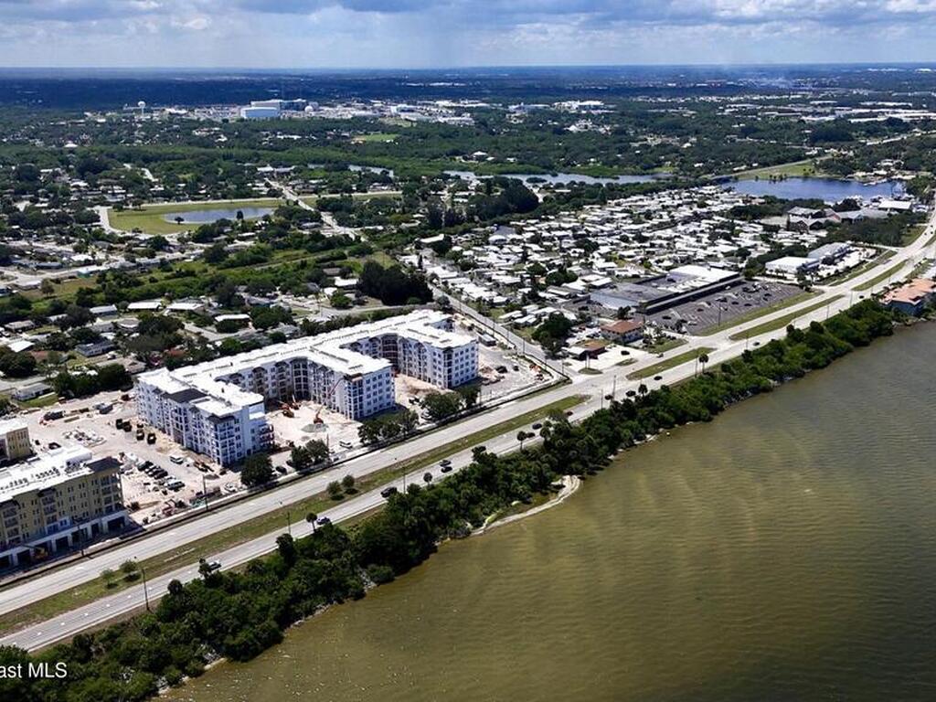 2495 Port Malabar Boulevard, Palm Bay, FL 32905