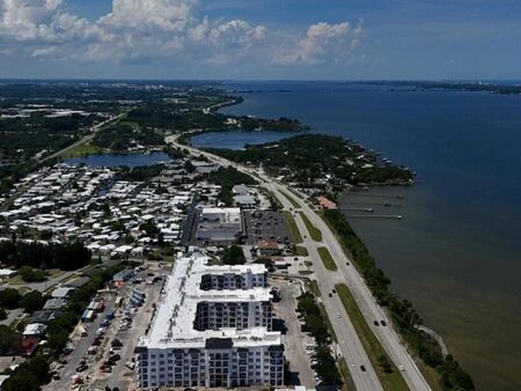 2495 Port Malabar Boulevard, Palm Bay, FL 32905