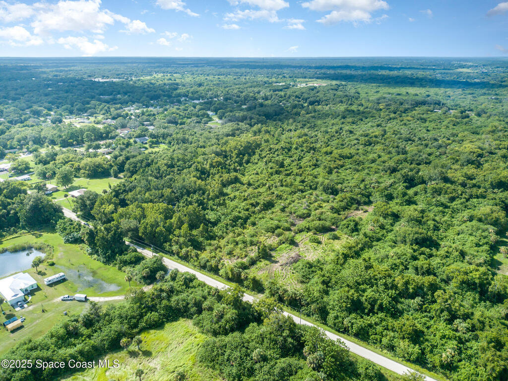 2530 E Main Street, Mims, FL 32754