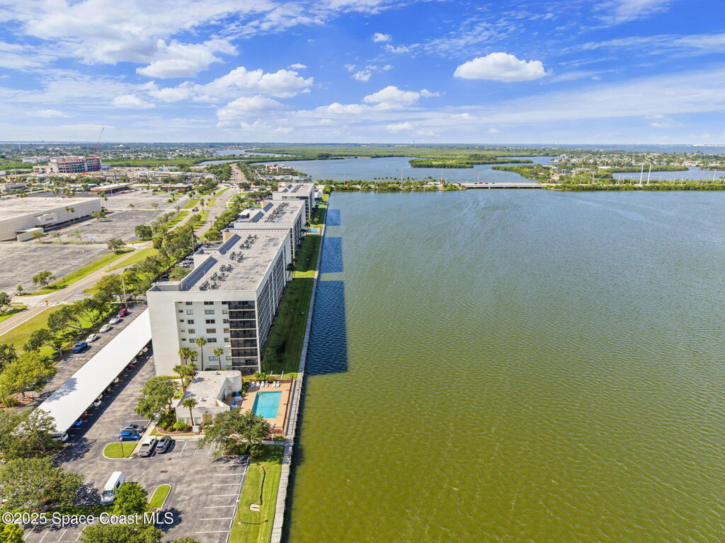 300 S Sykes Creek Parkway, Merritt Island, FL 32952