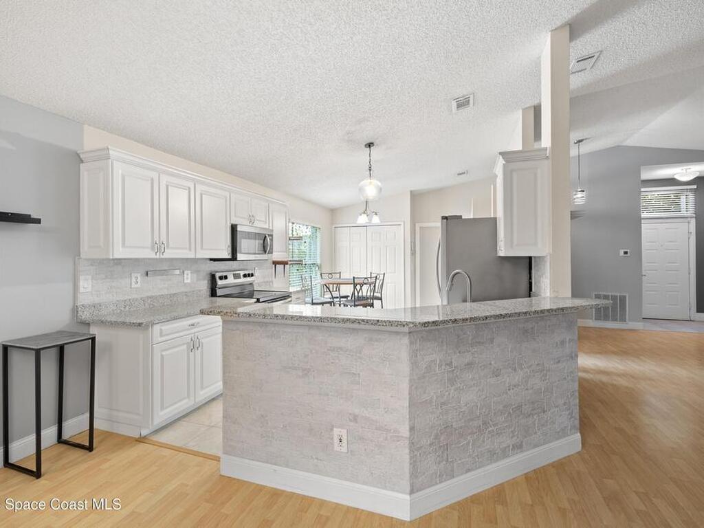 770 Wickham Lakes Drive, Melbourne, FL 32940