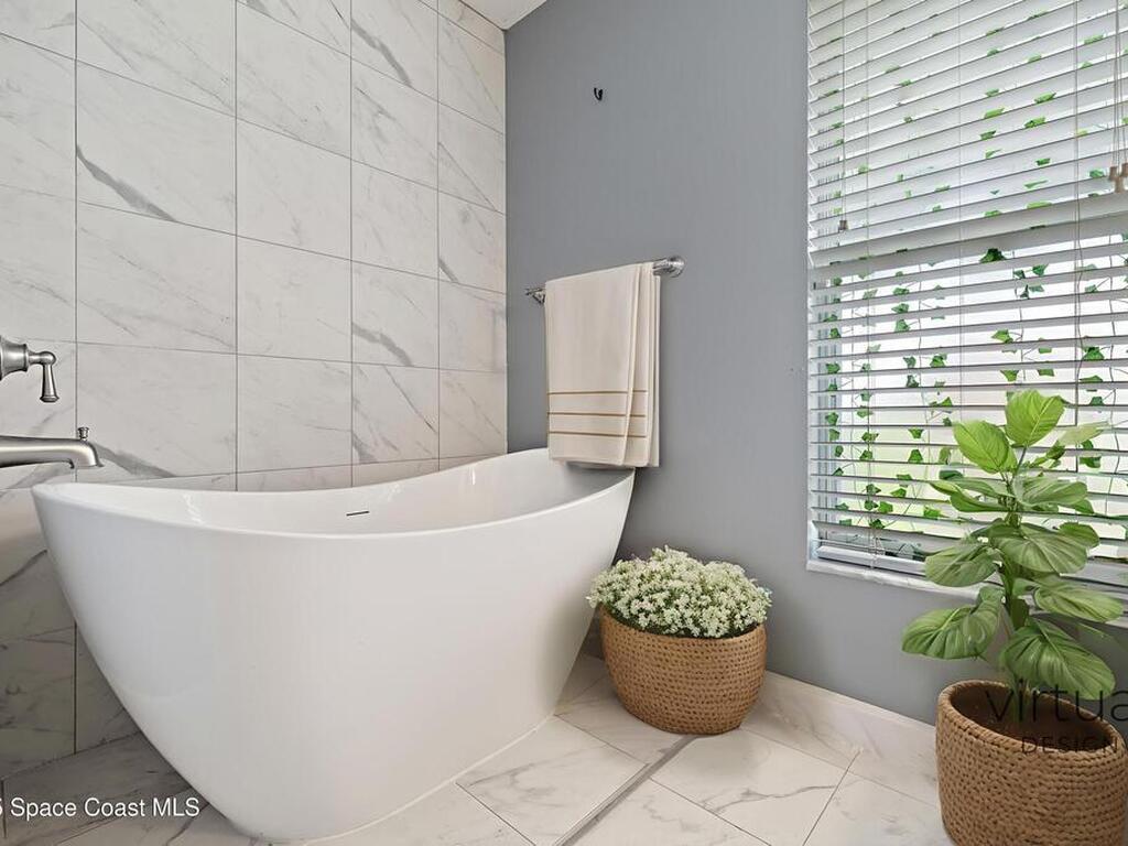 770 Wickham Lakes Drive, Melbourne, FL 32940