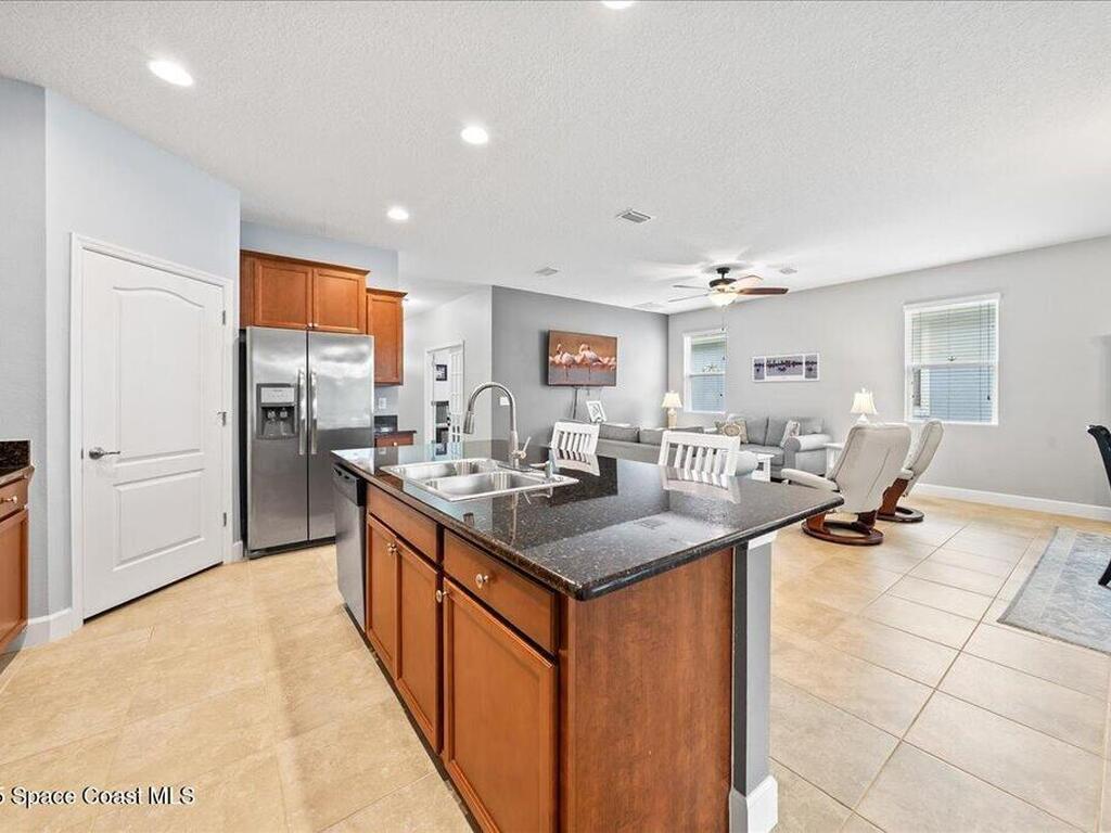 745 Remington Green Drive, Palm Bay, FL 32909