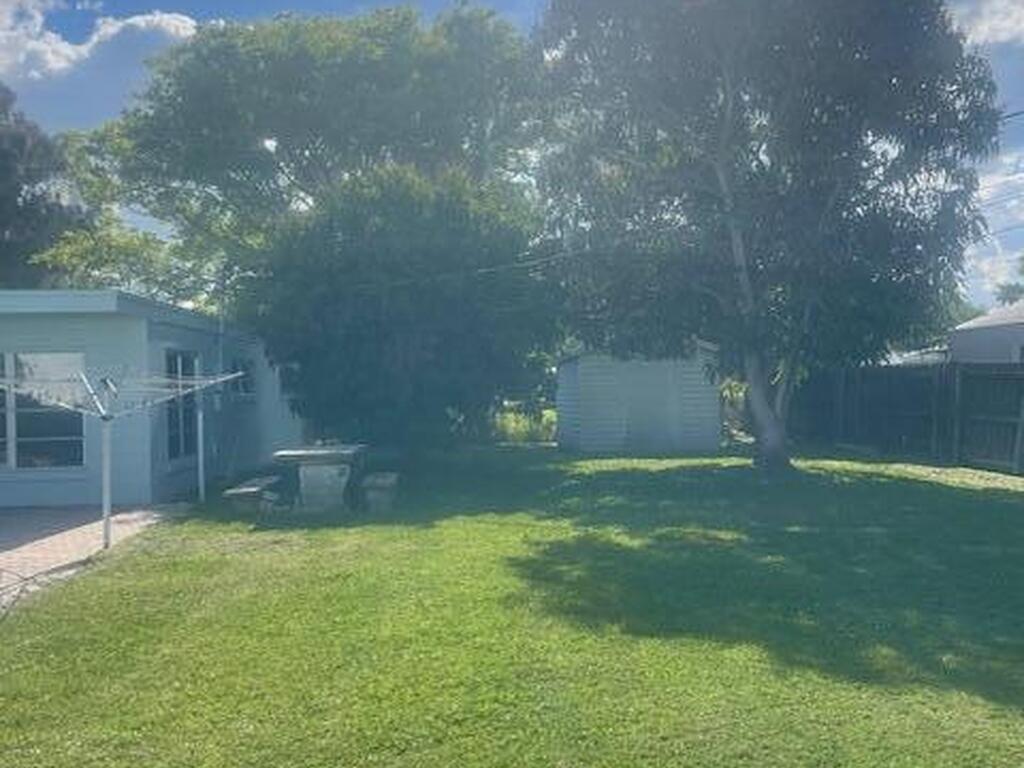 2571 NE Vernon Drive, Palm Bay, FL 32905