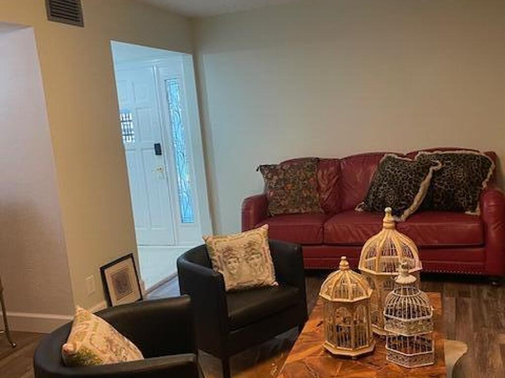 2571 NE Vernon Drive, Palm Bay, FL 32905