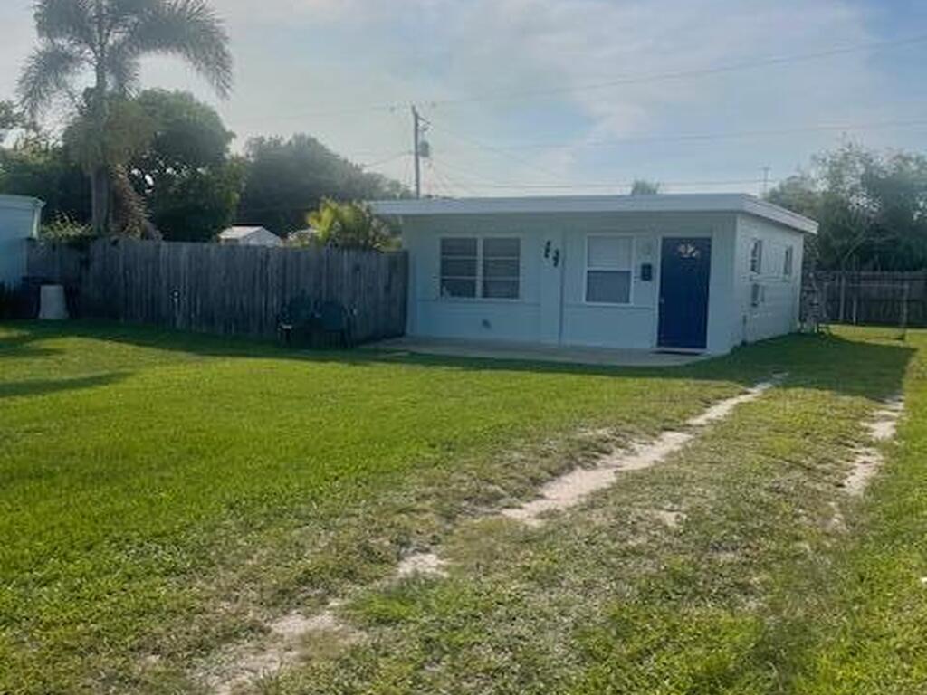 2571 NE Vernon Drive, Palm Bay, FL 32905