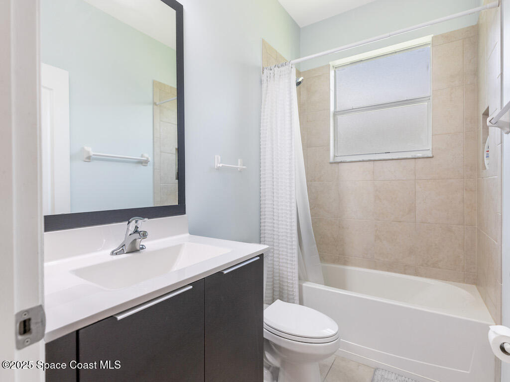 1786 Berkshire Circle, Vero Beach, FL 32968