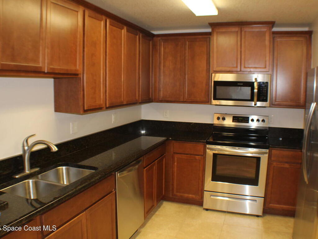 4017 Meander Place, Suntree, FL 32955