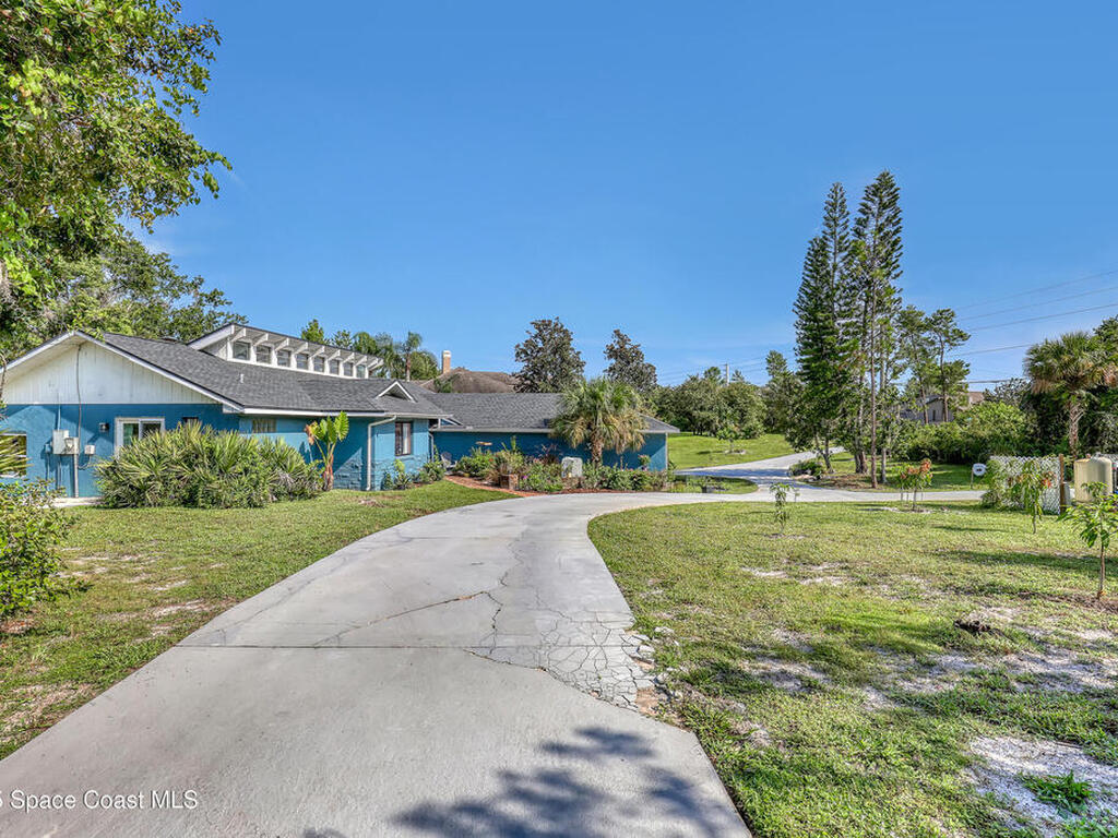 470 S Carpenter Road, Titusville, FL 32796