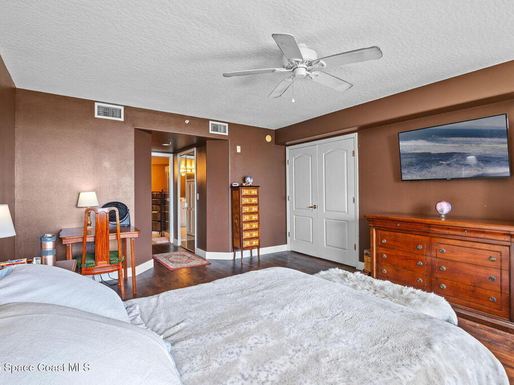 3360 S Atlantic Avenue, Cocoa Beach, FL 32931