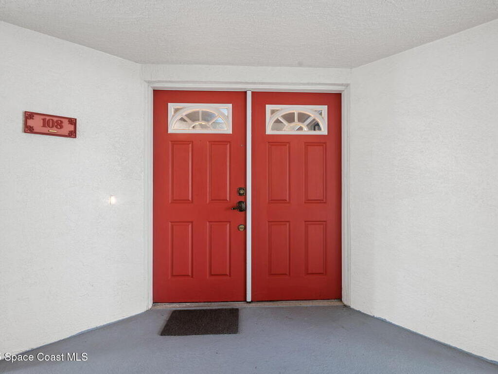 3360 S Atlantic Avenue, Cocoa Beach, FL 32931