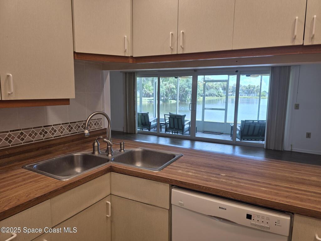 277 Forecast Lane, Rockledge, FL 32955