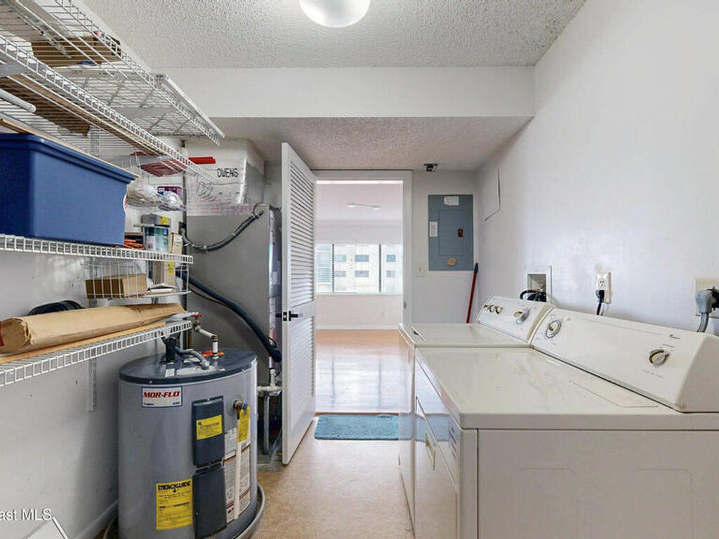 200 S Sykes Creek Parkway, Merritt Island, FL 32952