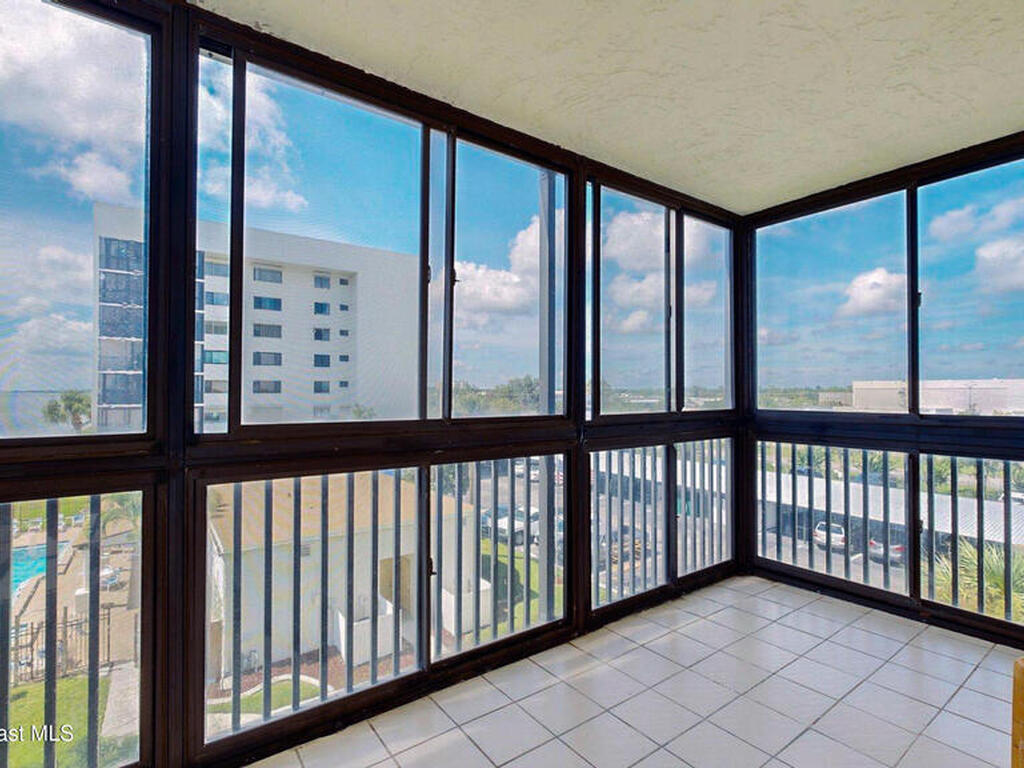 200 S Sykes Creek Parkway, Merritt Island, FL 32952