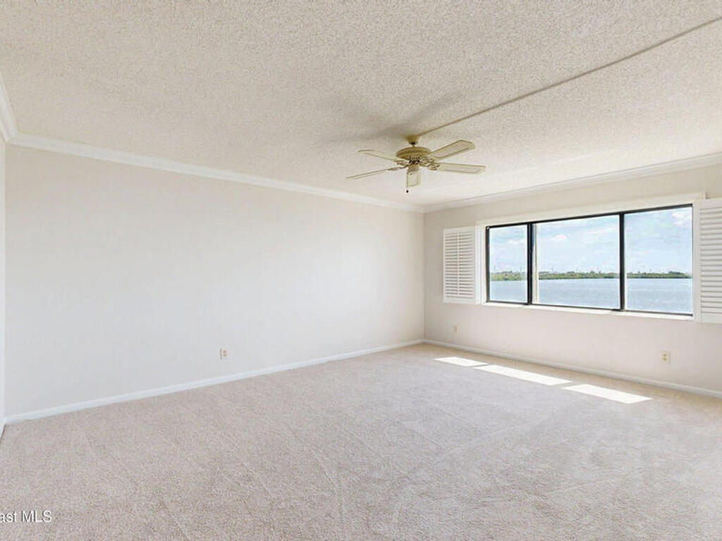 200 S Sykes Creek Parkway, Merritt Island, FL 32952