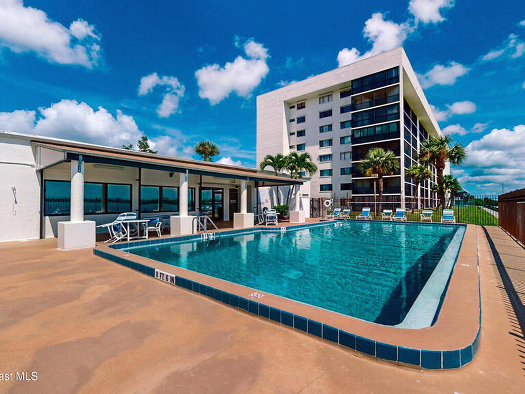 200 S Sykes Creek Parkway, Merritt Island, FL 32952