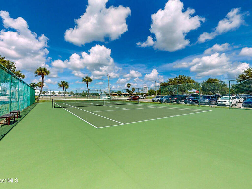 200 S Sykes Creek Parkway, Merritt Island, FL 32952