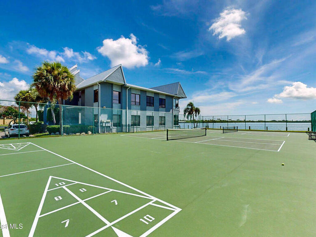 200 S Sykes Creek Parkway, Merritt Island, FL 32952