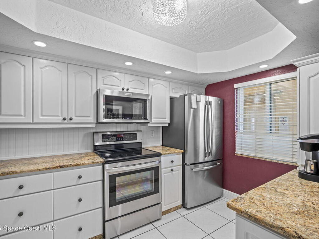 1305 S Atlantic Avenue, Cocoa Beach, FL 32931