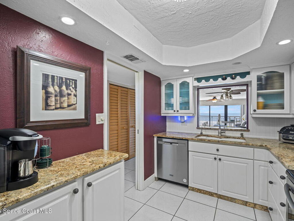 1305 S Atlantic Avenue, Cocoa Beach, FL 32931