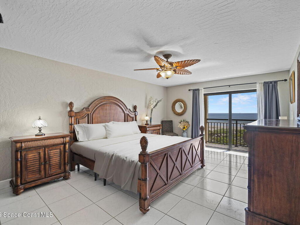 1305 S Atlantic Avenue, Cocoa Beach, FL 32931