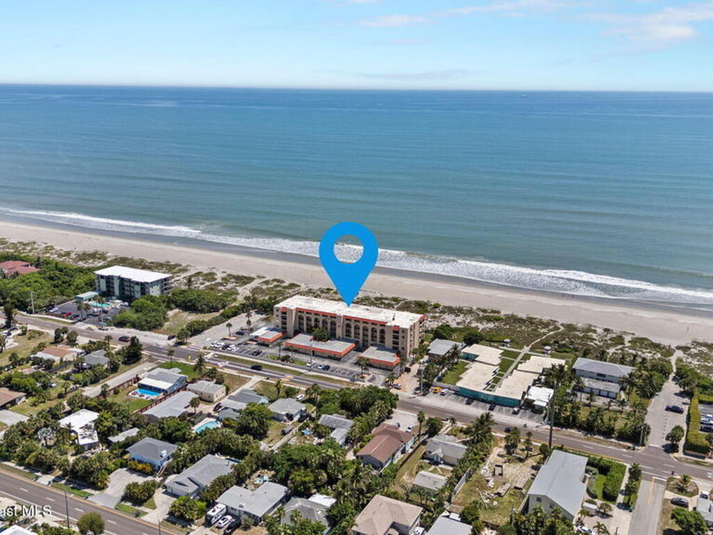 1305 S Atlantic Avenue, Cocoa Beach, FL 32931