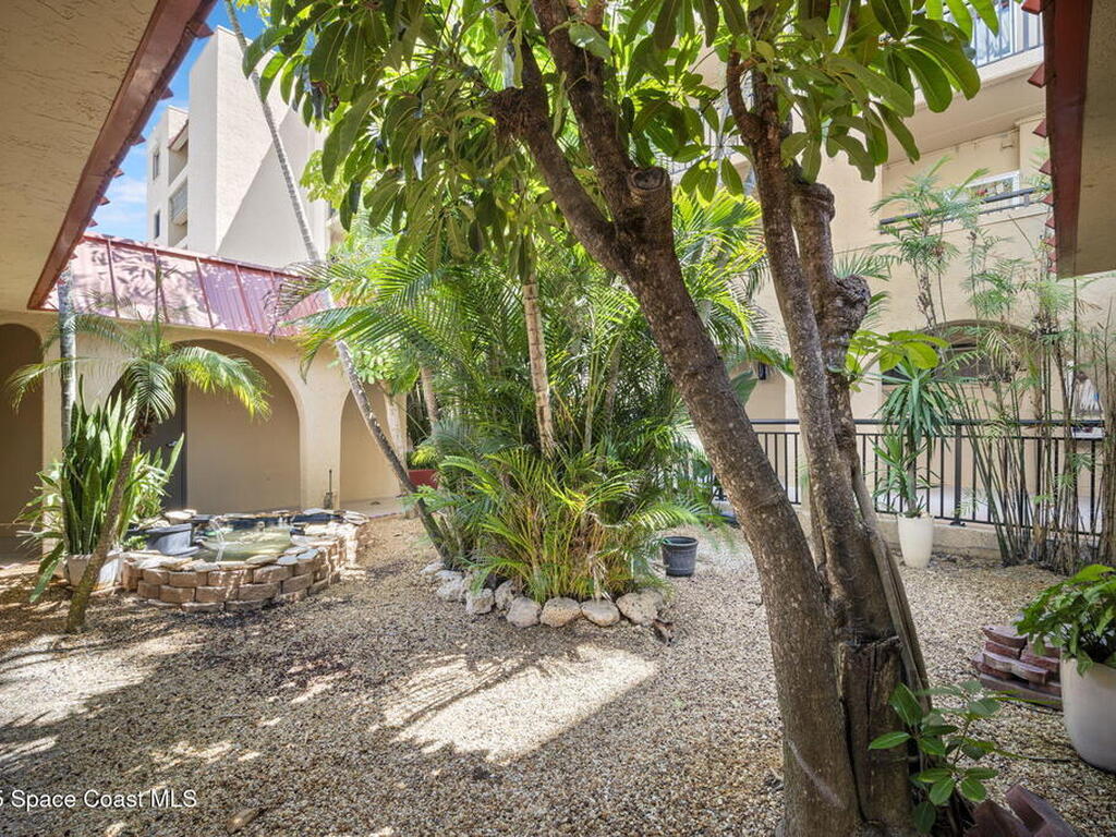 1305 S Atlantic Avenue, Cocoa Beach, FL 32931