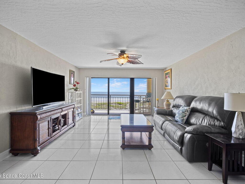 1305 S Atlantic Avenue, Cocoa Beach, FL 32931