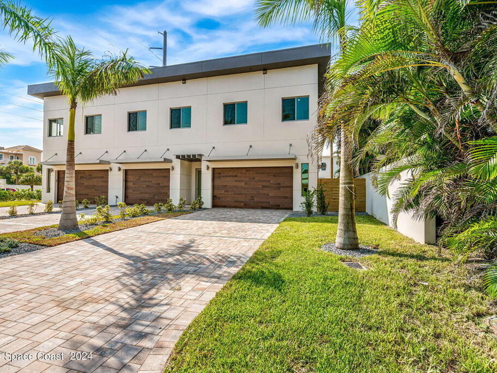 105 Tenth Avenue, Indialantic, FL 32903