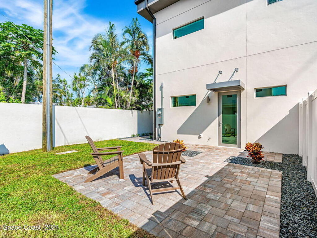 105 Tenth Avenue, Indialantic, FL 32903