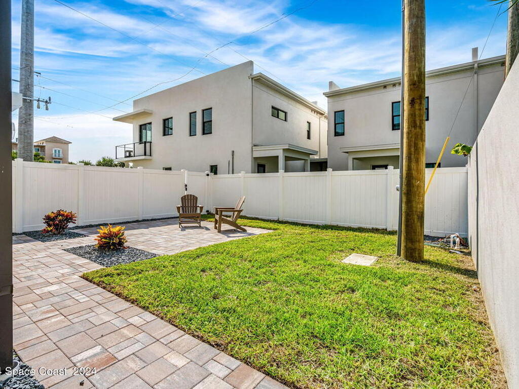 105 Tenth Avenue, Indialantic, FL 32903