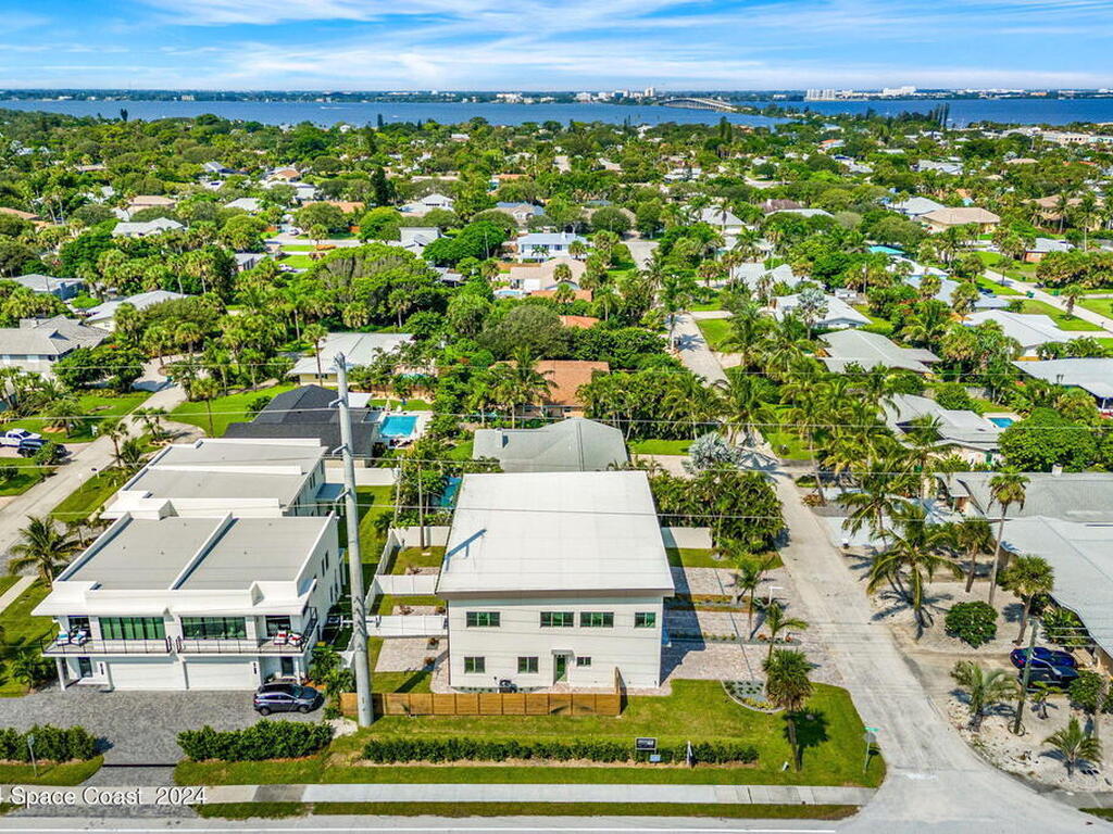 105 Tenth Avenue, Indialantic, FL 32903