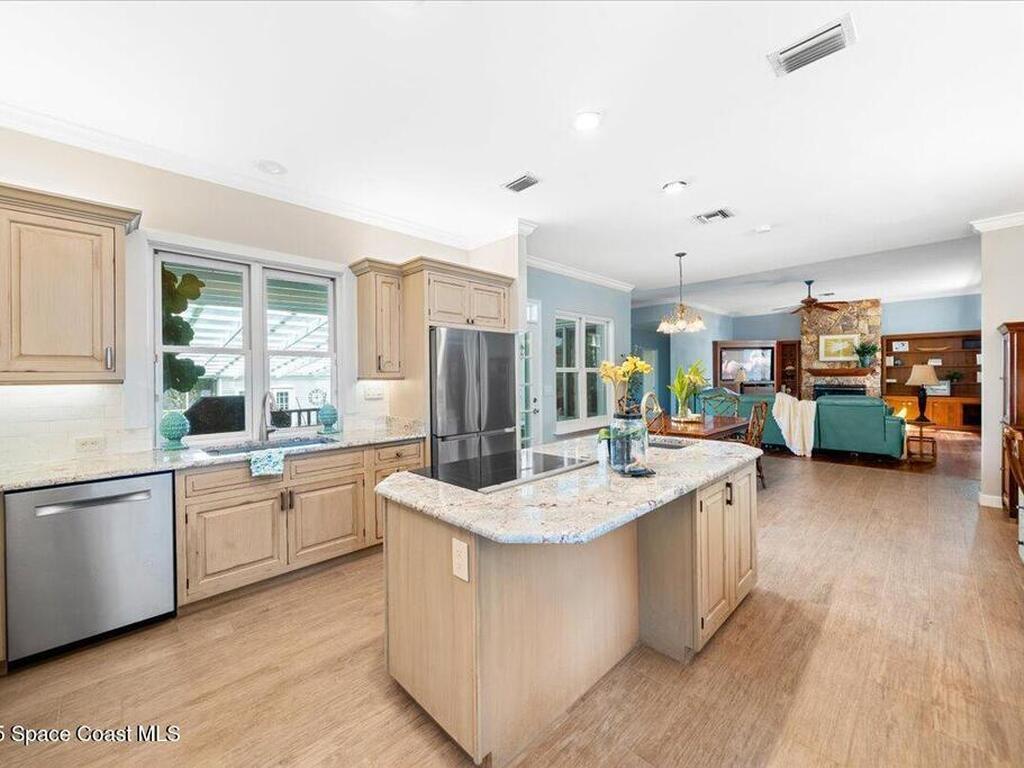 607 Rockledge Drive, Rockledge, FL 32955