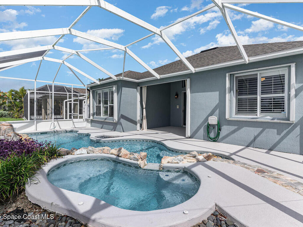 321 Oceanside Boulevard, Melbourne, FL 32903