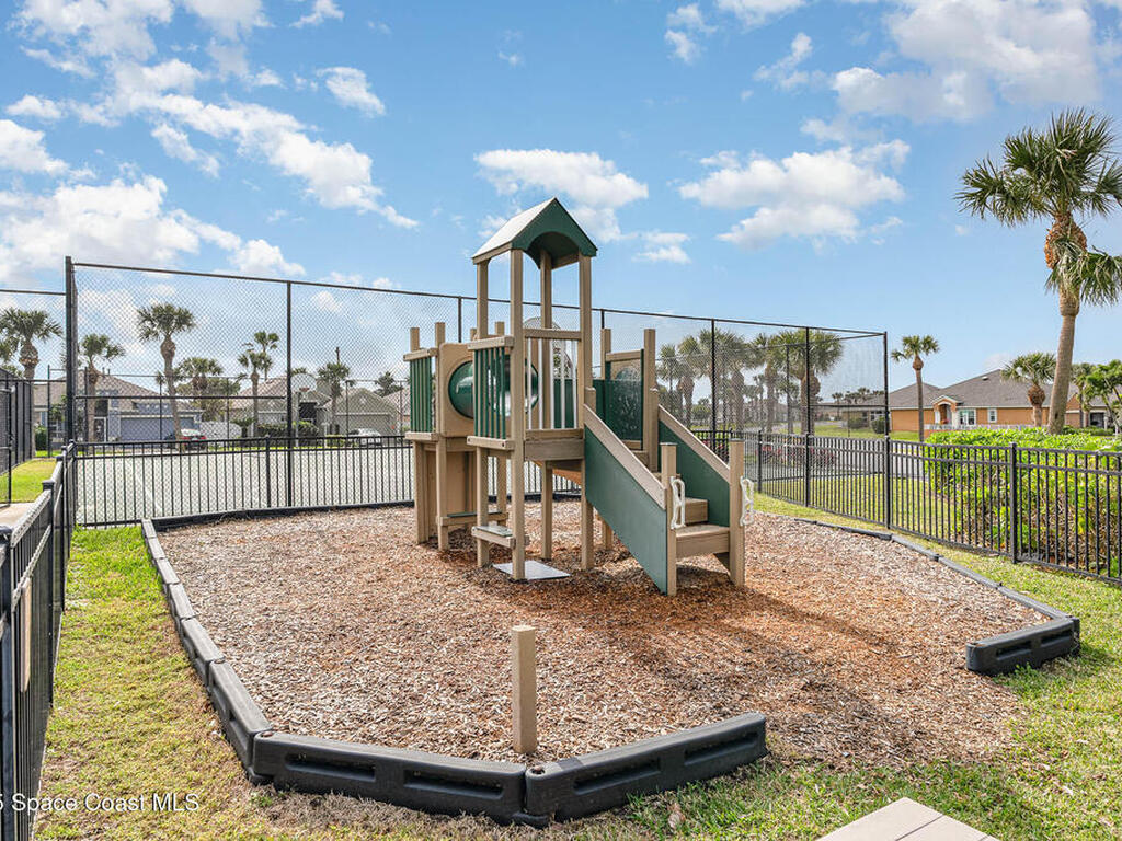 321 Oceanside Boulevard, Melbourne, FL 32903