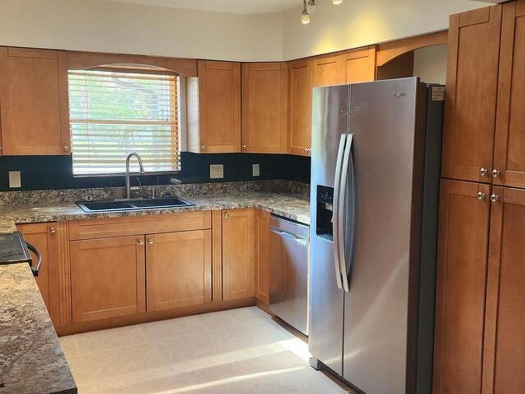 1041 Bali Road, Cocoa Beach, FL 32931