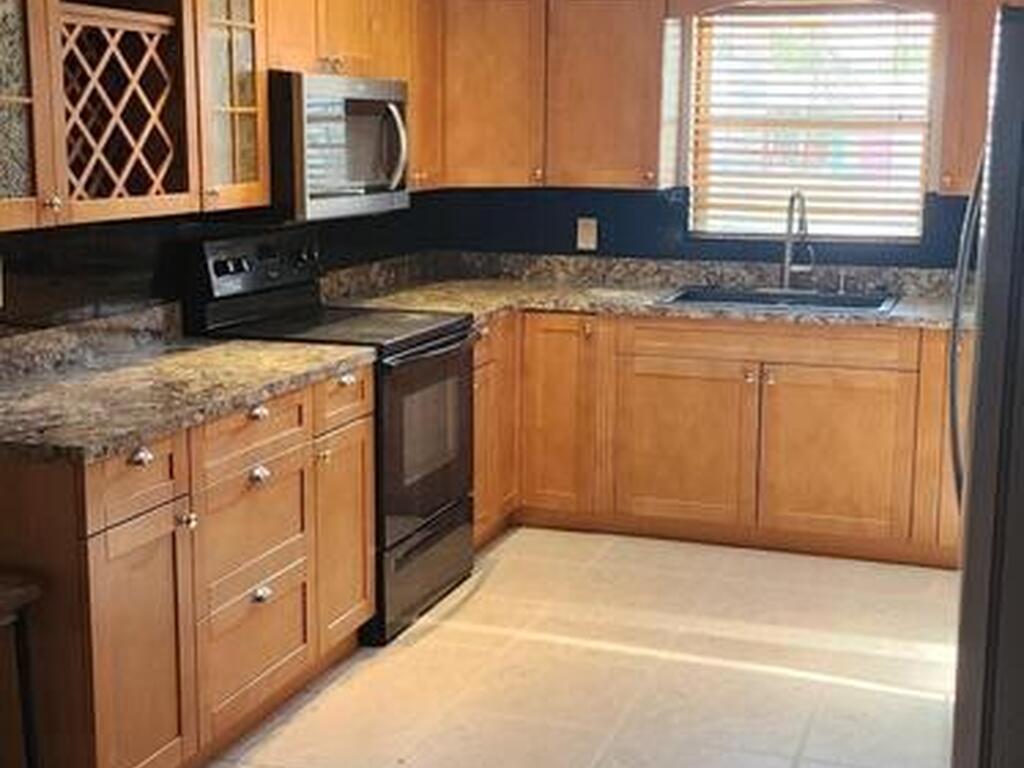 1041 Bali Road, Cocoa Beach, FL 32931