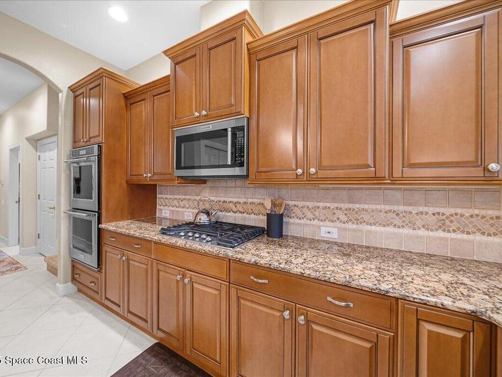 965 Chatsworth Drive, Suntree, FL 32940