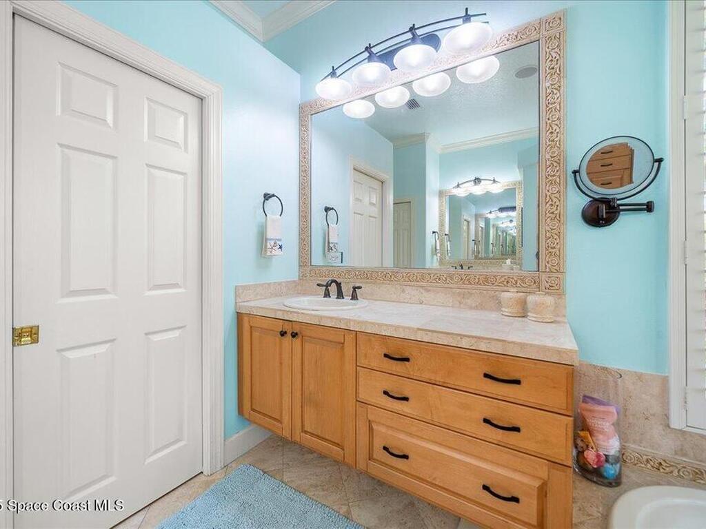 965 Chatsworth Drive, Suntree, FL 32940