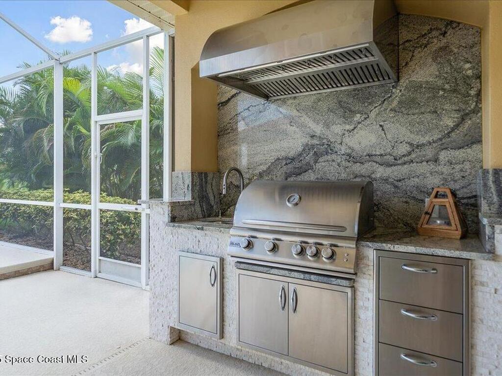 965 Chatsworth Drive, Suntree, FL 32940